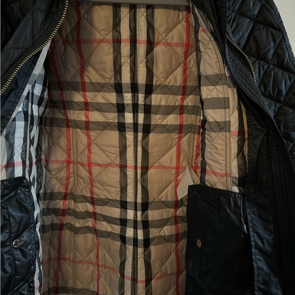 Burberry Quilted Jacket - Picture 6 of 6